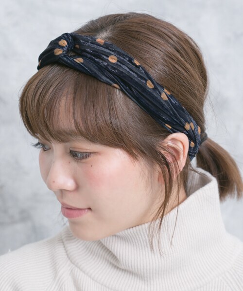 SMELLY（スメリー）の「ドットベロアターバン∴（ヘアバンド・レディース・NVY/GRN・-）」の5枚目の写真
