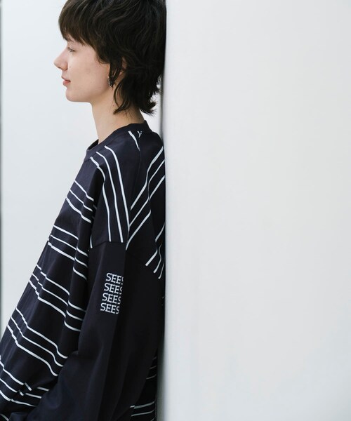 URBAN RESEARCH(アーバンリサーチ)の「SEE SEE SUPER BIG LS TEE (MULTI BORDER)(Tシャツ/カットソー・メンズ・WHITE/BLACK/GREY M/NAVY・M/L/XL/XXL)」の22枚目の写真