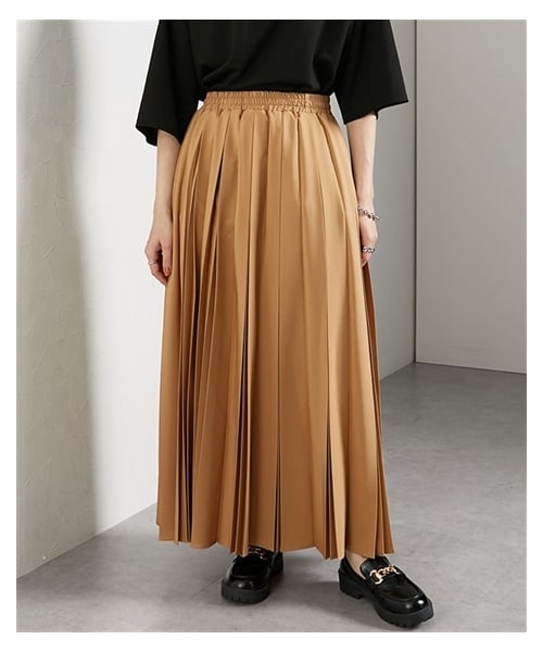 nissen（ニッセン）の「用尺たっぷりロング丈フレアプリーツスカート ［Soiunique］（スカート・レディース・ブラック/ベージュ/ブルー/オレンジ・1(M~L)/2(L~LL)）」の6枚目の写真