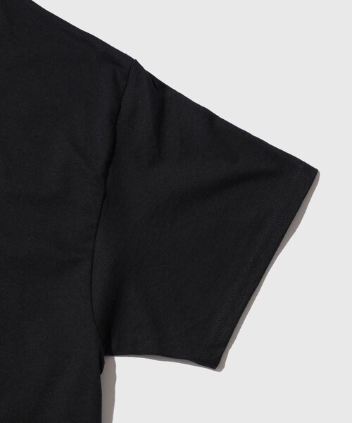 ADAM ET ROPE'(アダムエロペ)の「【BLACKBIRD/ブラックバード】short sleeve cut sewn 03(Tシャツ/カットソー・メンズ・ブラック/ホワイト・1/2)」の9枚目の写真