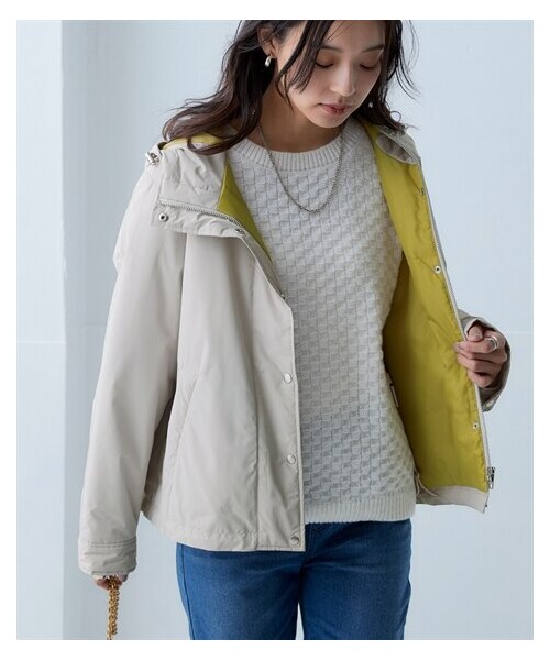 nissen（ニッセン）の「蓄熱サーモプラスショートコート（配色裏地）【防風・はっ水・帯電防止・花粉がつきにくい・マシンウォッシャブル】＜大きいサイズ有＞（ジャケット/アウター・レディース・ダークネイビー×ブルー/チャコールパープル×モーブパープル/黒×ベージュ/カーキ×ピンク/ライトグレー×ラベンダー/ベージュ×ライトグリーン/ライトグレージュ×イエロー・S/M/L/LL/3L/4L/5L/6L/8L/10L）」の4枚目の写真