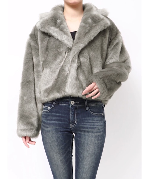 GYDA（ジェイダ）の「LUXE ECO FUR SHORT CO（その他アウター・レディース・グレー/ベージュ・F）」の7枚目の写真