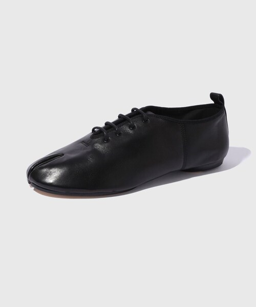 ADAM ET ROPE'(アダムエロペ)の「【Maison Margiela/メゾン マルジェラ】TABI JAZZ LACE-UP(ドレスシューズ・メンズ・ブラック・40.0/41.0/42.0/43.0/44.0)」の7枚目の写真