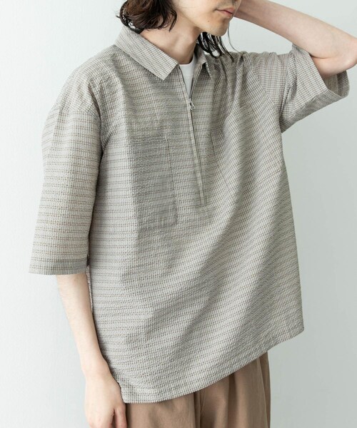 URBAN RESEARCH Sonny Label(アーバンリサーチサニーレーベル)の「シアサッカーハーフジッププルオーバー(シャツ/ブラウス・メンズ・ベージュ/ブルー・M/L)」の8枚目の写真