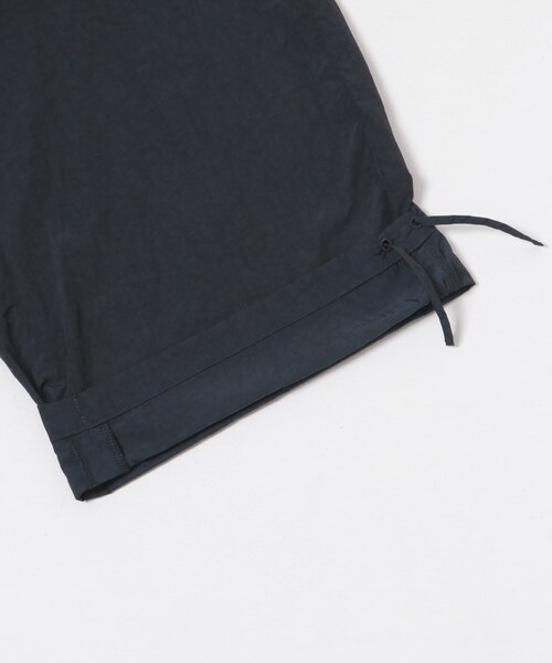 URBAN RESEARCH(アーバンリサーチ)の「ATON HANDDYED NYLONOVER PANTS(その他パンツ・メンズ・075 NAVY/105 BLK・4/6)」の19枚目の写真
