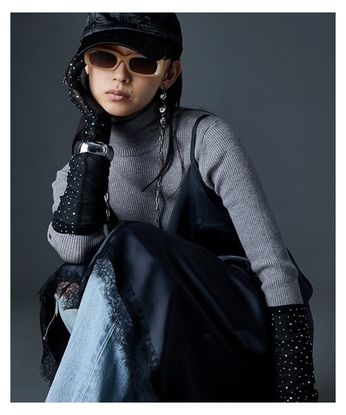 nissen（ニッセン）の「サテンキャミソールワンピース＜大きいサイズ有＞GEVS.（ワンピース・レディース・ブラウン/黒・6L/8L/10L）」の2枚目の写真