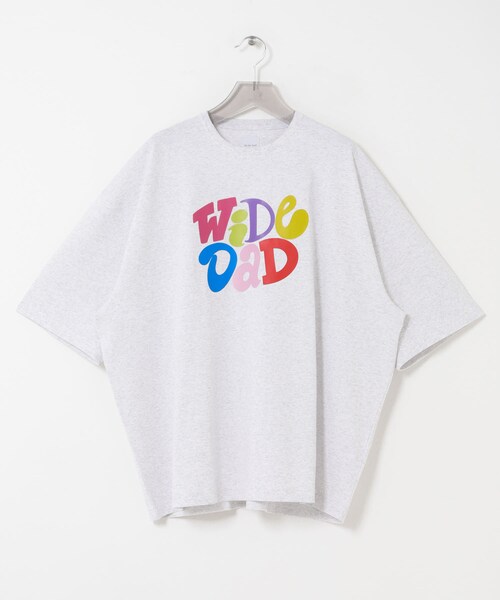 URBAN RESEARCH（アーバンリサーチ）の「Wide Dad　GRAPHIC T-SHIRTS WITH HATCH（Tシャツ/カットソー・メンズ・ASH GRAY/LIMEGREEN/NAVY・1/2）」の11枚目の写真
