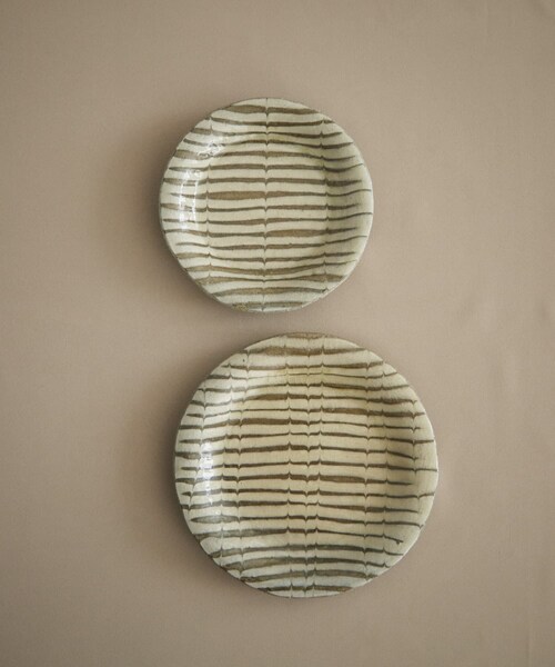 URBAN RESEARCH DOORS（アーバンリサーチドアーズ）の「塩幡桃子　5寸プレート フェザーコーム（食器・メンズ・－・5寸）」の6枚目の写真