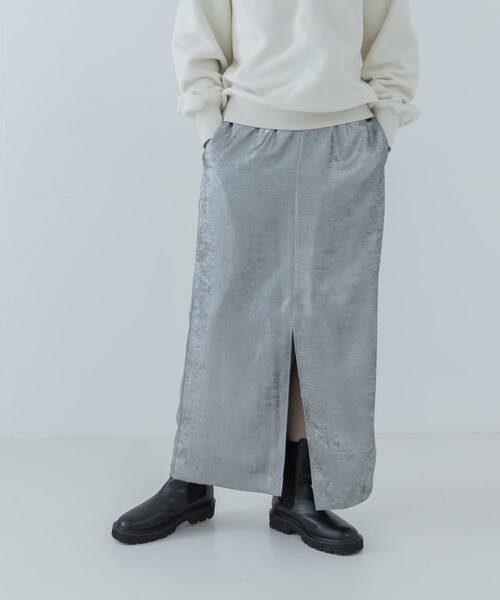 URBAN RESEARCH(アーバンリサーチ)の「グリッターロングスカート(スカート・レディース・SILVER/BROWN・FREE)」の19枚目の写真