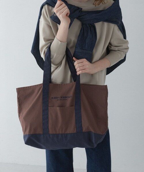 URBAN RESEARCH Sonny Label（アーバンリサーチサニーレーベル）の「SLEEPY WEEKDAY TOTEBAG（トートバッグ・レディース・BRN×NVY/GREEN/NAVY・One）」の5枚目の写真