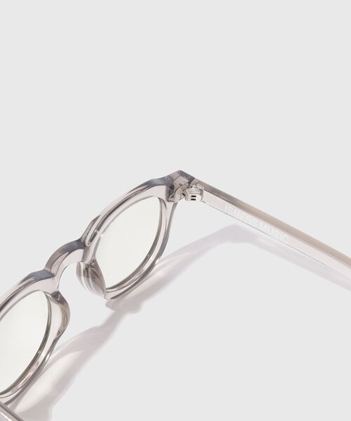 ADAM ET ROPE'（アダムエロペ）の「【ISNESS MUSIC/イズネス ミュージック】VEGA SUNGLASSES（サングラス・メンズ・ライトグレー/ブルー系・F）」の6枚目の写真