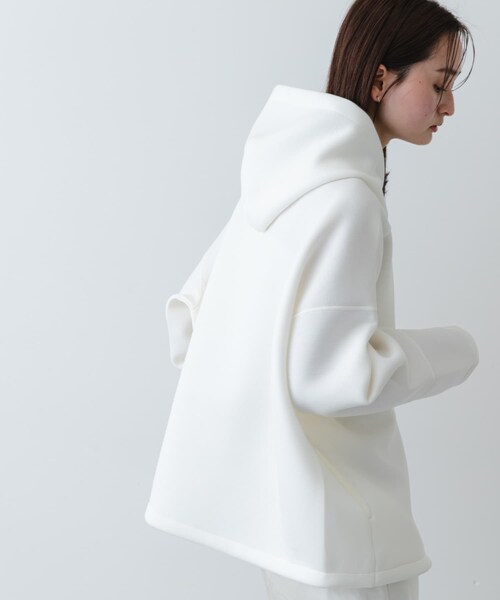 SENSE OF PLACE by URBAN RESEARCH(センスオブプレイスバイアーバンリサーチ)の「コクーンスリーブZIPパーカー(パーカー・レディース・IVORY/BLACK/GRAY・One)」の6枚目の写真