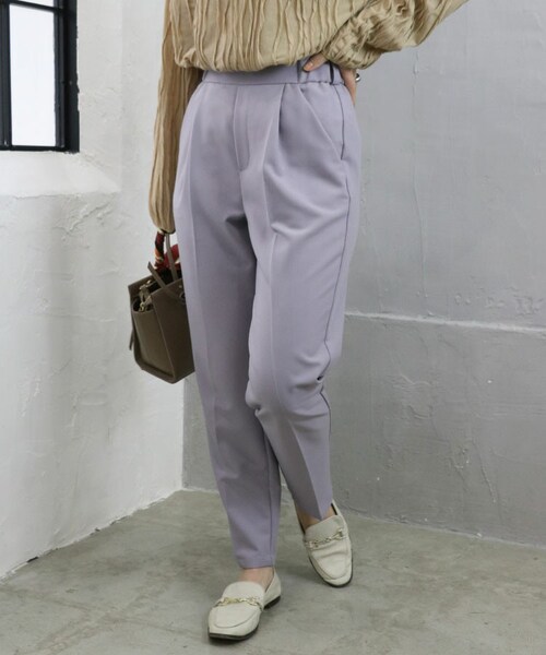 Sheson（シーズン）の「センタープレスカラータックパンツ（スラックス・レディース・オレンジ/グリーン/パープル/ベージュ/ブラック・M）」の5枚目の写真