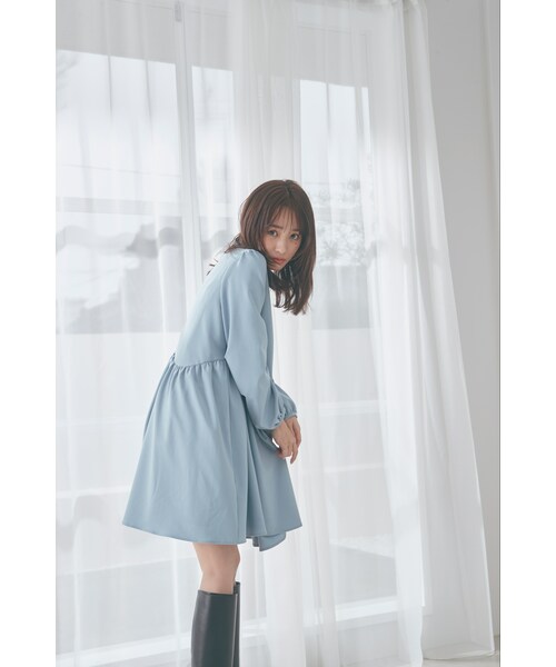 N WITH.(エヌウィズ)の「ギャザーアシメミニワンピース(ワンピース・レディース・ピンク/ブルー/ホワイト・F)」の3枚目の写真