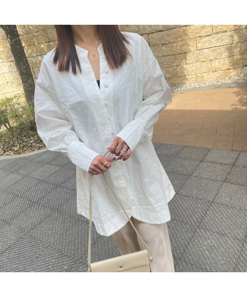 copine(コピン)の「ボタンデザインオーバーサイズシャツ(シャツ/ブラウス・レディース・ホワイト・ワンサイズ)」の1枚目の写真