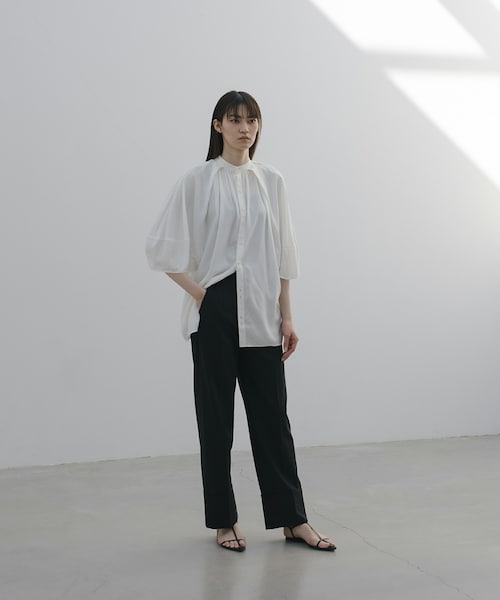 SIWEM（シウム）の「HORSETAIL PANTS（スラックス・レディース・ブラック・XS/S/M）」の2枚目の写真