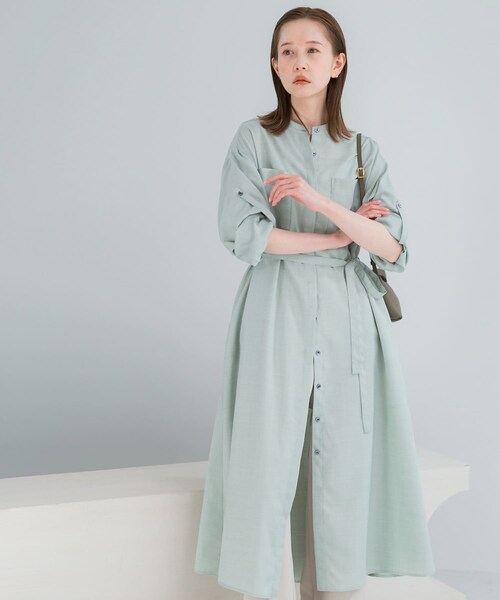 URBAN RESEARCH ROSSO（アーバンリサーチロッソ）の「ウォッシャブルリネンライクシャツワンピース（ワンピース・レディース・L/BEIGE/MINT/NAVY・Free）」の17枚目の写真