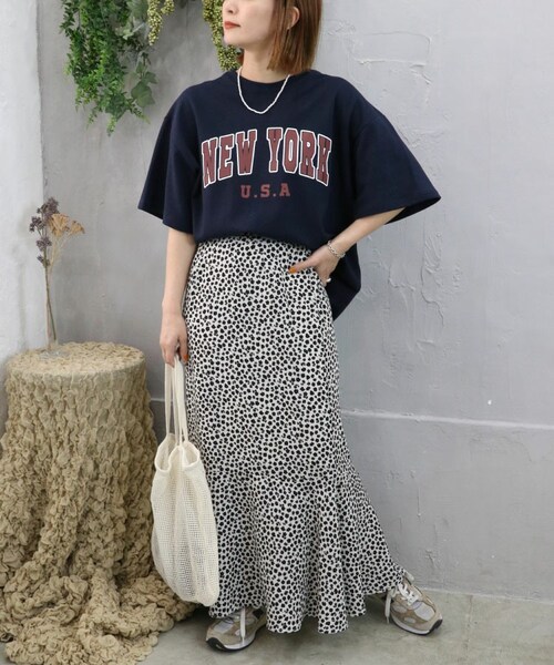 Sheson(シーズン)の「スウェットライクNewYork Tee(Tシャツ/カットソー・レディース・ブルー/ホワイト・F)」の1枚目の写真