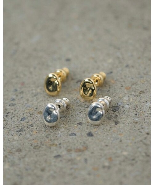Scat(スキャット)の「"Bean" pierce (SILVER/両耳用)(ピアス(両耳用)・レディース・シルバー・縦:約8mm 横:約6.3mm 厚み約3mm)」の10枚目の写真