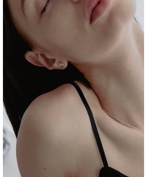 Scat(スキャット)の「"Bean" pierce (SILVER/両耳用)(ピアス(両耳用)・レディース・シルバー・縦:約8mm 横:約6.3mm 厚み約3mm)」の6枚目の写真