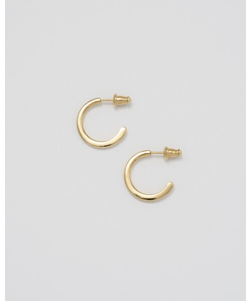 Scat（スキャット）の「"Proto" hoop pierce（GOLD/両耳用）（ピアス（両耳用）・レディース・ゴールド・内径: 約12mm 線径: ポスト付近約2.0mm・先端約2.5mm ポスト線径: 0.75mm）」の4枚目の写真