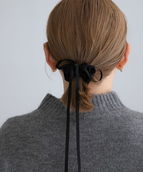 URBAN RESEARCH Sonny Label（アーバンリサーチサニーレーベル）の「細リボンシュシュ（ヘアゴム・レディース・ホワイト/ブラック・One）」の2枚目の写真