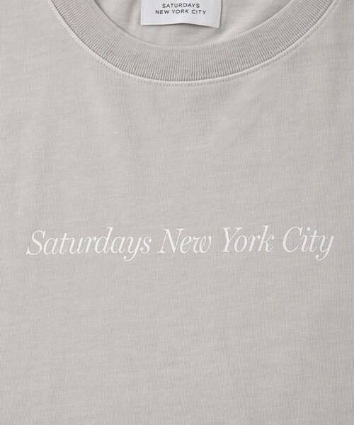Saturdays NYC（サタデーズ ニューヨークシティ ）の「Pigment Dyed Headline SS T-Shirt（Tシャツ/カットソー・レディース・キナリ/グリーン/オレンジ・L/M/S/XL）」の19枚目の写真