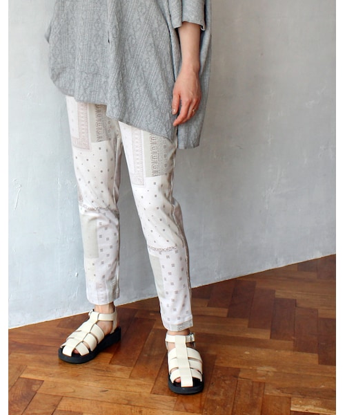 L'Ancre（アンカー）の「L'Ancre (アンカー）バンダナラフパンツ（その他パンツ・レディース・ブラック/ベージュ・Free）」の2枚目の写真