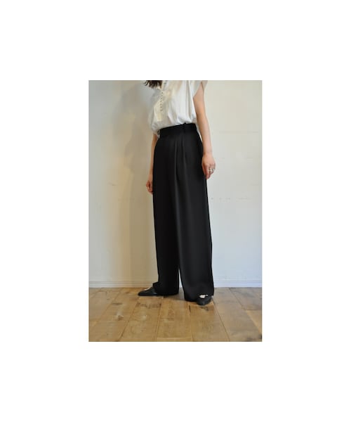 --（--）の「カラーパンツ（その他パンツ・レディース・ピンク/レッド/グリーン/ブラック・one）」の2枚目の写真