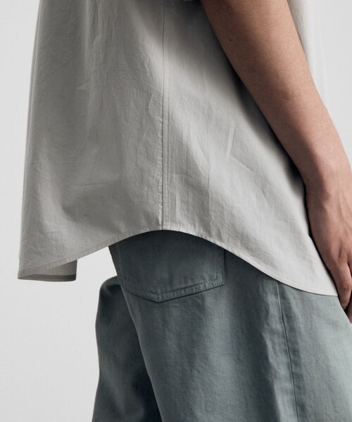 LIDNM（リドム）の「OOMI ZARASHI POPLIN SHIRT（シャツ/ブラウス・メンズ・ホワイト/グリーン・M/L）」の10枚目の写真