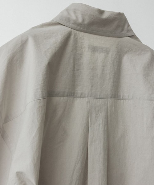 LIDNM（リドム）の「OOMI ZARASHI POPLIN SHIRT（シャツ/ブラウス・メンズ・ホワイト/グリーン・M/L）」の18枚目の写真