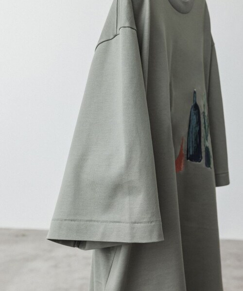 LIDNM（リドム）の「NICOLAS DE STAEL EMBROIDERY TEE（Tシャツ/カットソー・メンズ・グレー/グリーン・M/L）」の9枚目の写真