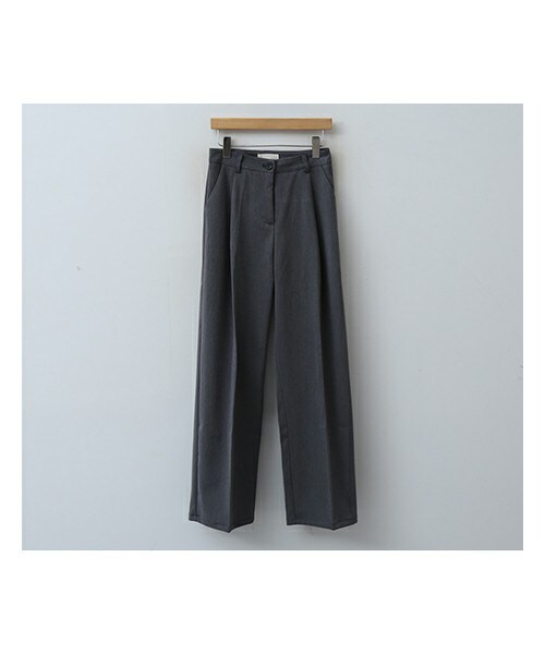 ENVYLOOK(エンビールック)の「ウエストタックストレートワイドロングスラックス(スラックス・レディース・화이트/베이지/그레이/그외/블랙・S(25-26)/M(27-28)/L(29-30))」の3枚目の写真