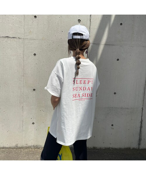 copine(コピン)の「バックプリントビッグTシャツ(3color)(Tシャツ/カットソー・レディース・オフグリーン/オフレッド/ブラック・ワンサイズ)」の3枚目の写真