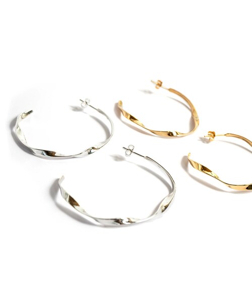 Ops.(オプス)の「Snoet Hoop Peirce RINDI -リンディ-(ピアス(両耳用)・レディース・シルバー/イエローゴールド・ONE SIZE)」の3枚目の写真