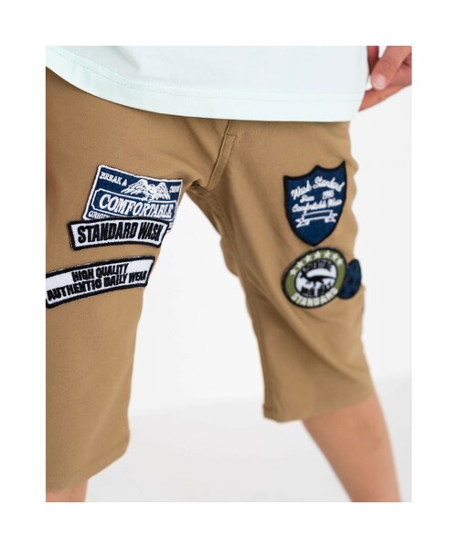 WASK（ワスク）の「6分丈 ワッペン付き ストレッチ ツイル パンツ（100～160cm）（その他パンツ・キッズ・グリーン/ベージュ・110）」の2枚目の写真