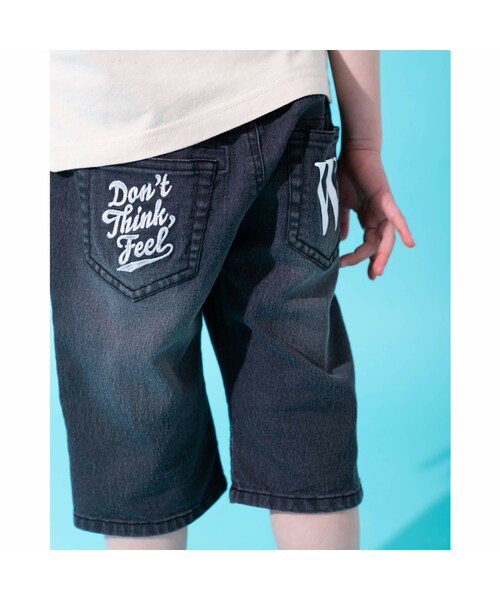 WASK(ワスク)の「ストレッチ デニム 6分丈 パンツ (100~160cm)(デニムパンツ・キッズ・ブラック/ブルー・110)」の1枚目の写真