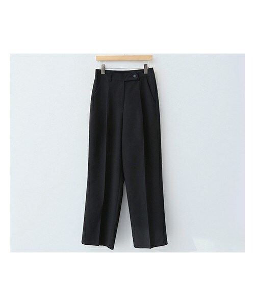 ENVYLOOK(エンビールック)の「レーヨン混タックワイドストレートロングスラックス(スラックス・レディース・브라운/화이트/그레이/블랙・S(25-26)/M(27-28)/L(29-30))」の3枚目の写真