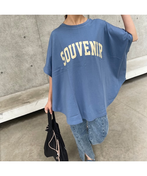 copine（コピン）の「ポンチョ型ロゴオーバーサイズTシャツ(3color)（Tシャツ/カットソー・レディース・オフホワイト/ブルー/モカ・ワンサイズ）」の3枚目の写真