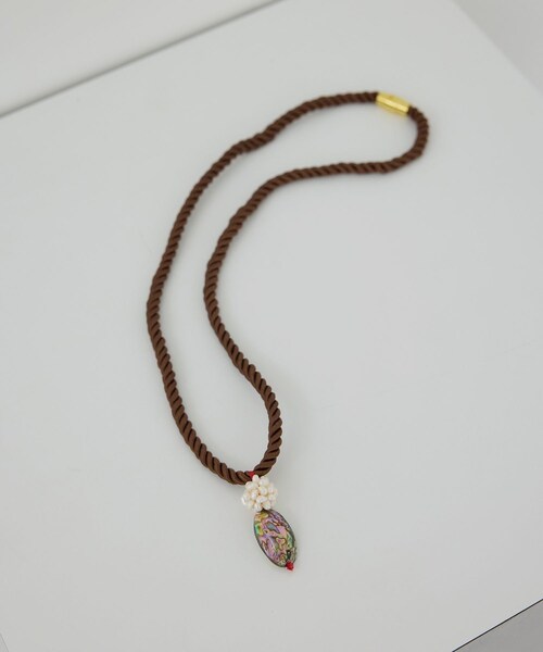 ADAM ET ROPE'(アダムエロペ)の「【J'aDoRe・店舗限定】【Raponesa General Store(レポネサジェネラルストア)】MERMEID COLLECTION/NECKLACE(ネックレス・レディース・ブラウン系・F)」の14枚目の写真
