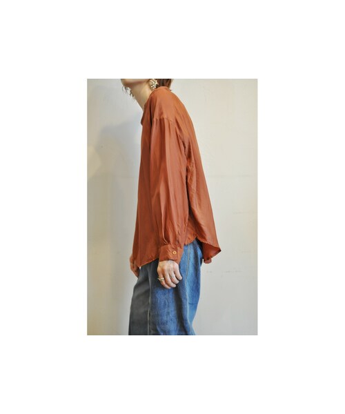 hippiness（ヒッピネス）の「キュプラロングスリーブ（シャツ/ブラウス・レディース・ピンク/イエロー/レッド/ベージュ/ブラウン・one）」の2枚目の写真