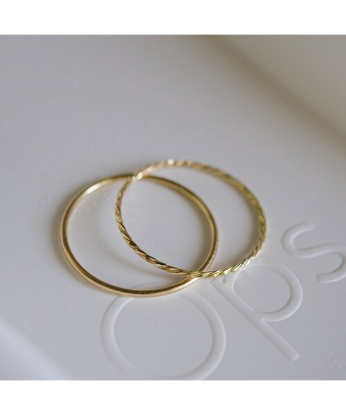 Ops.（オプス）の「18K Dantiy Skinny Stacking RIng SILPHA -シルファ-（リング・レディース・ゴールド・イエローゴールド）」の5枚目の写真