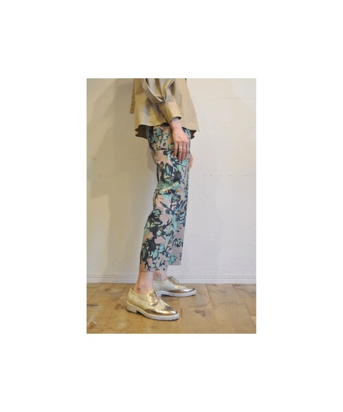 --(--)の「フラワープリントパンツ(その他パンツ・レディース・ブルー/グリーン・one)」の1枚目の写真