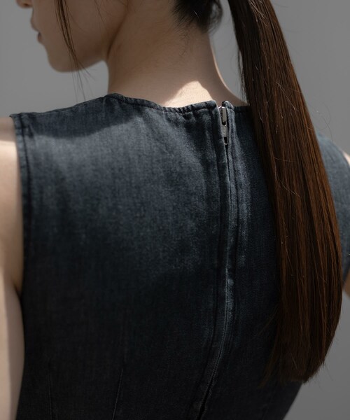 SIWEM（シウム）の「MARBLE DENIM DRESS（ワンピース・レディース・グレー・S/M）」の6枚目の写真