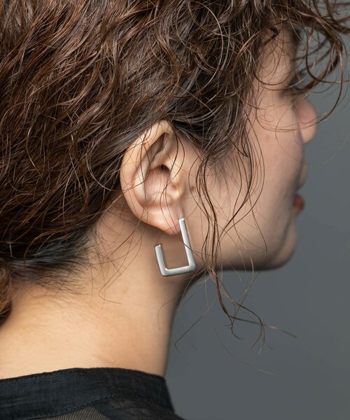 decor『デコール』　Square pierce