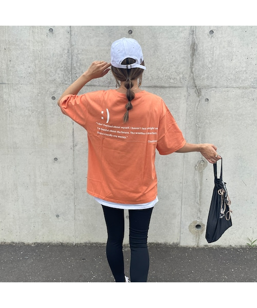 copine（コピン）の「バックプリント&フロントロゴビッグTシャツ(2color)（Tシャツ/カットソー・レディース・ブラック/オレンジ・ワンサイズ）」の2枚目の写真