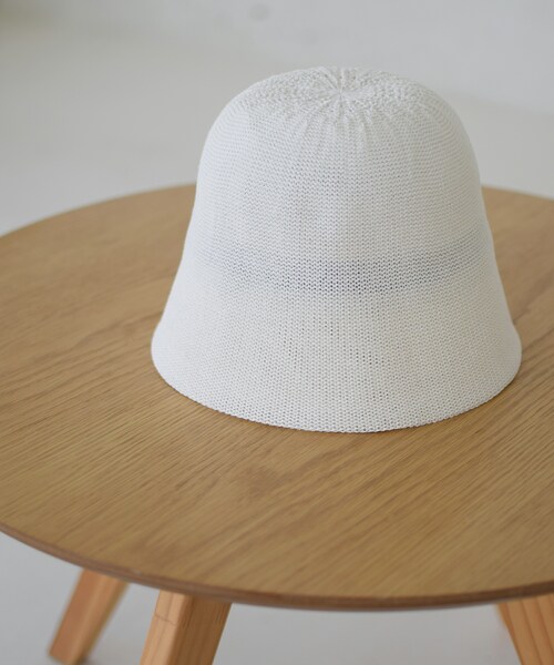 Marient(マリエント)の「ペーパー編みバケットハット(ハット・レディース・ホワイト/ベージュ/ブラック・FREE)」の1枚目の写真