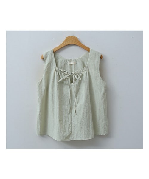 ENVYLOOK（エンビールック）の「フロントリボンスクエアネックノースリーブブラウス（シャツ/ブラウス・レディース・그외/그린/화이트/베이지・FREE(44-66)）」の4枚目の写真