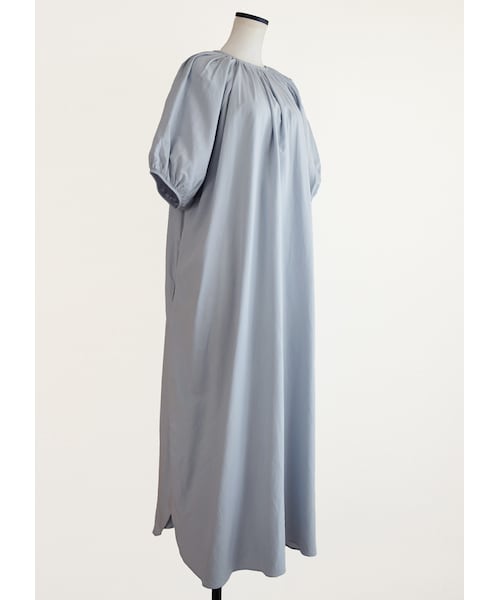 Marient(マリエント)の「コットンギャザーロングOP(ワンピース・レディース・ブルー/ホワイト・FREE)」の1枚目の写真