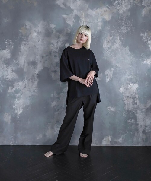 YohKi（ヨウキ）の「"Light and Shadow" logo T-shirt［BLACK］（Tシャツ/カットソー・メンズ・ブラック・FREE）」の6枚目の写真